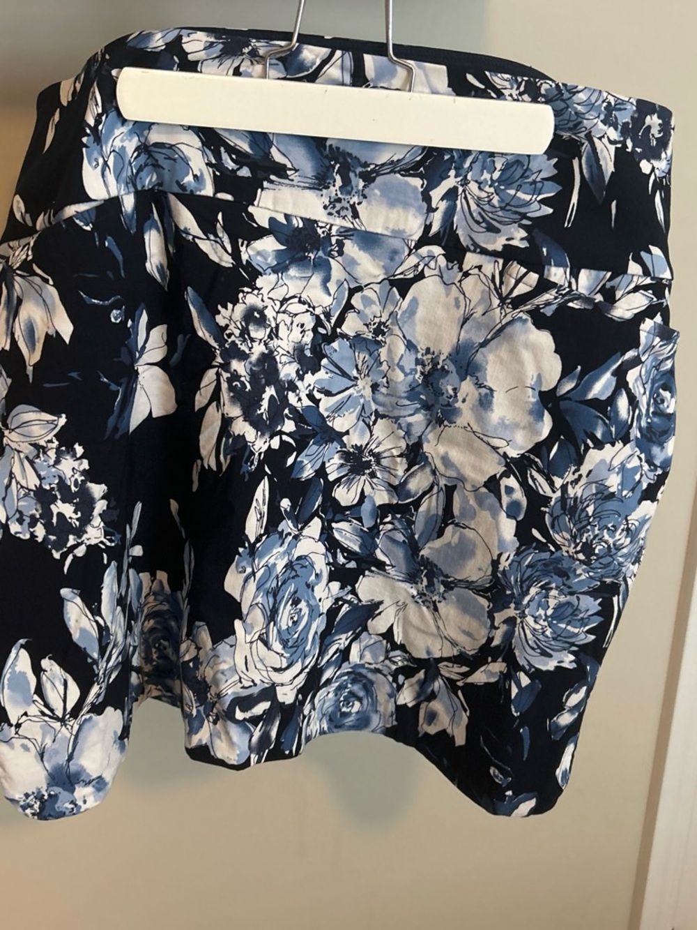 Women's Navy Floral Circle Skirt